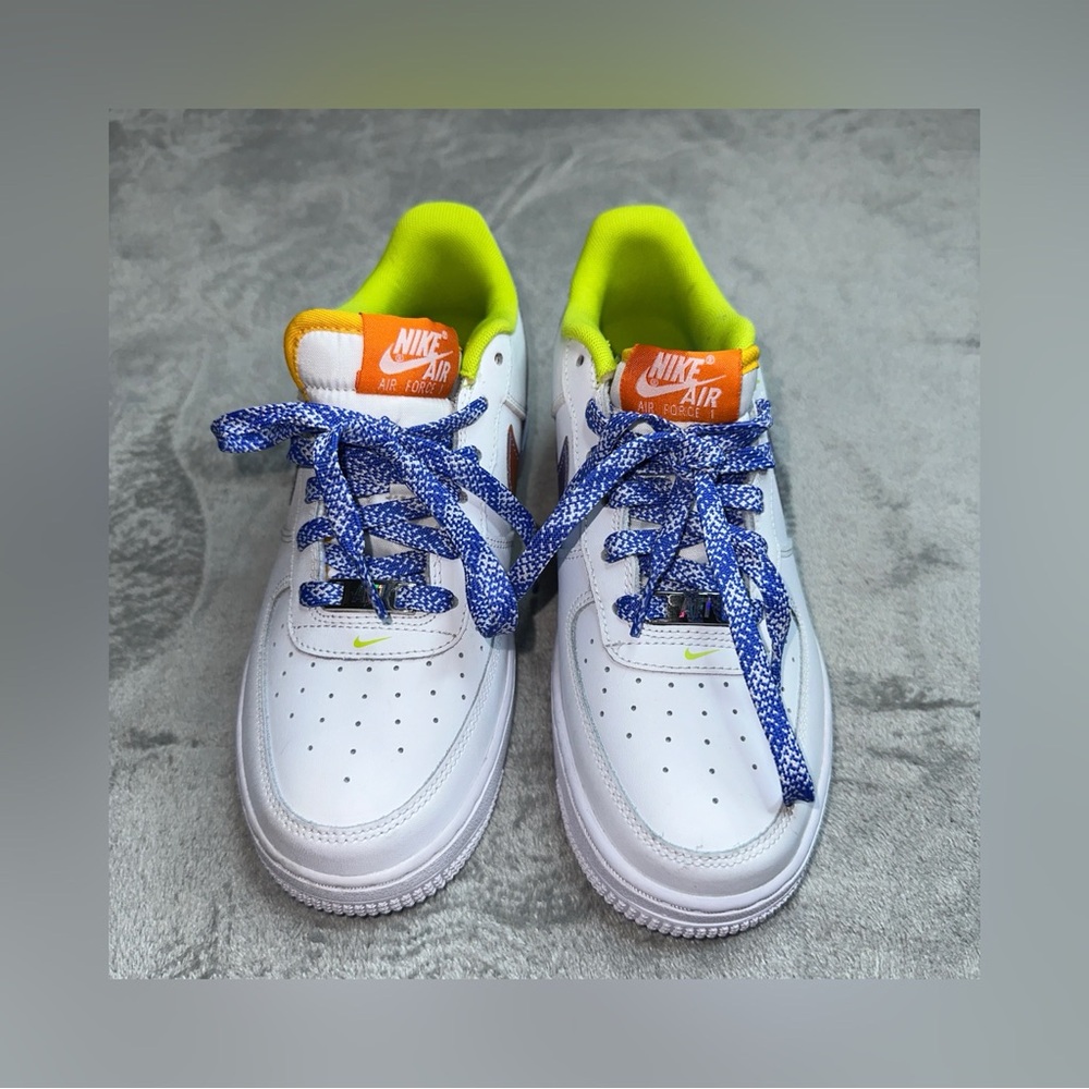 [DQ7767-100] Youth Nike AIR FORCE 1 LOW LV8 (GS) UNISEX BOYS SZ 6 AF1 SHOES